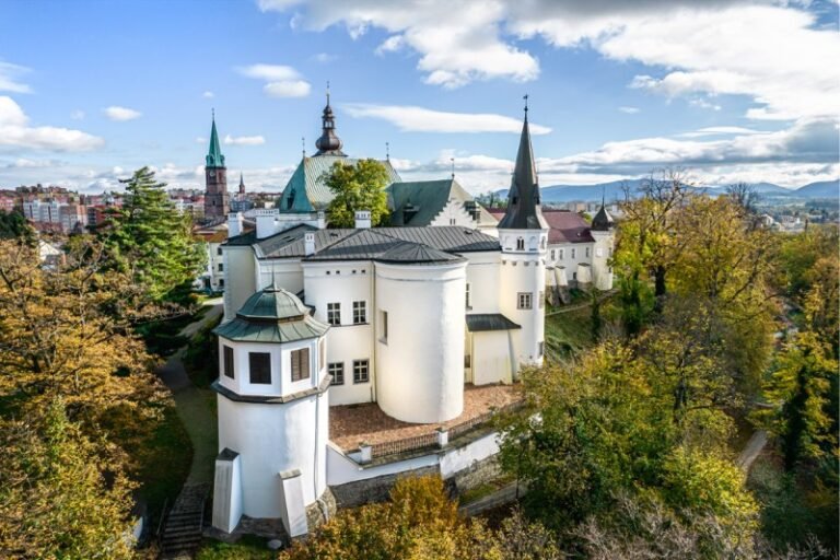 Frydek-Mistek: Czech culture, history and mountains