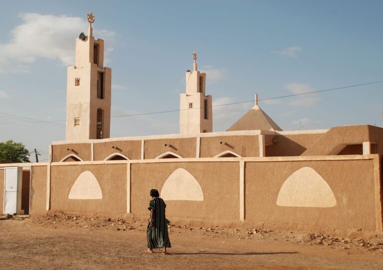 Atar, a city surrounded by desert on all sides